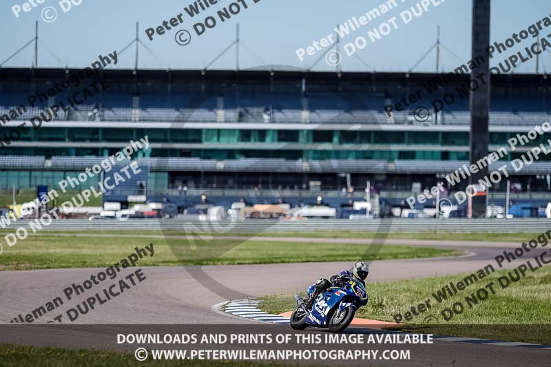 Rockingham no limits trackday;enduro digital images;event digital images;eventdigitalimages;no limits trackdays;peter wileman photography;racing digital images;rockingham raceway northamptonshire;rockingham trackday photographs;trackday digital images;trackday photos
